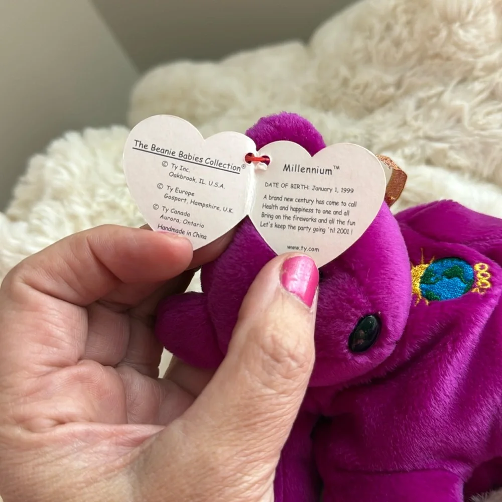 2000 Millennium TY‎ Bear Magenta Limited Edition Beanie Baby